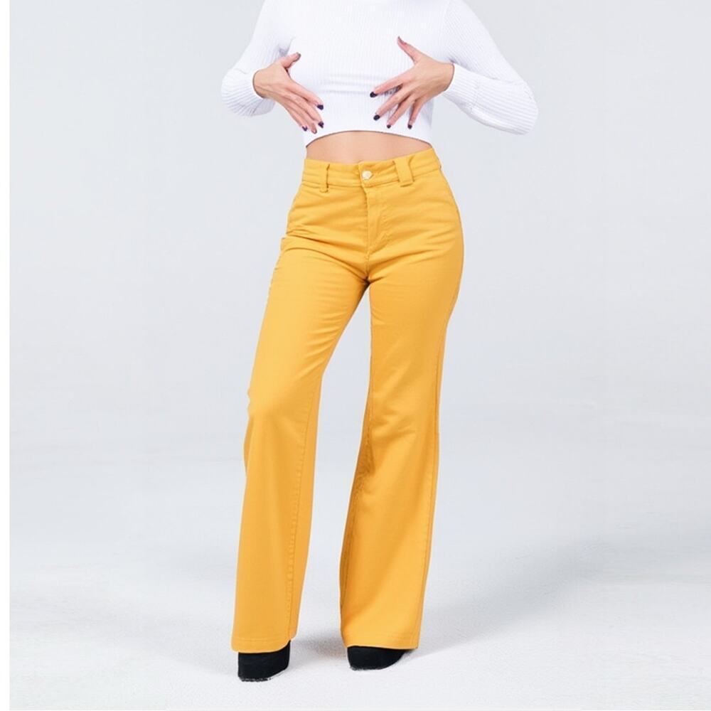 Adaptation Lowrider High Rise Wide Leg Yellow Jeans Women’s M